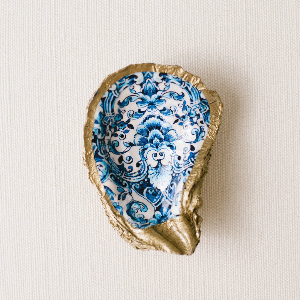 Oyster Jewelry Dish | A Hand-painted Treasure - Gentle Nudges