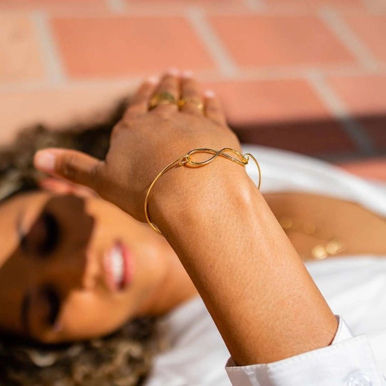 Purpose Jewelry | Infinity Bracelet - Gentle Nudges